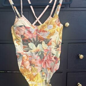 Maeve Anthropologie NWOT One Piece Bathingsuit